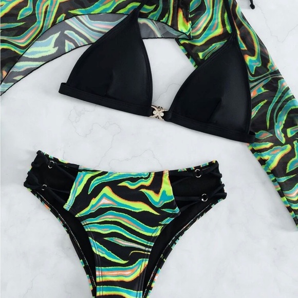 Allover Print Halter Triangle Bikini Swimsuit With Cover Up - Picture 4 of 10